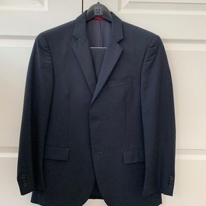 Two Piece Suit. Rarely Worn. Navy. Suit Jacket 38S